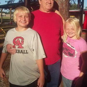 Meet your Posher, Clarence